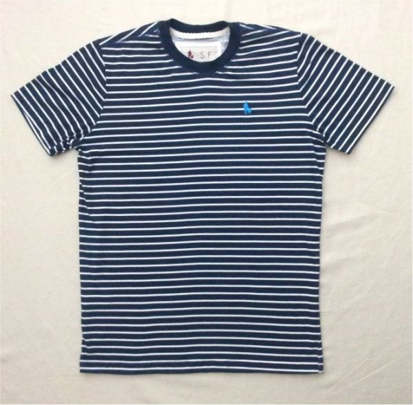 Camiseta Listrada Gola O